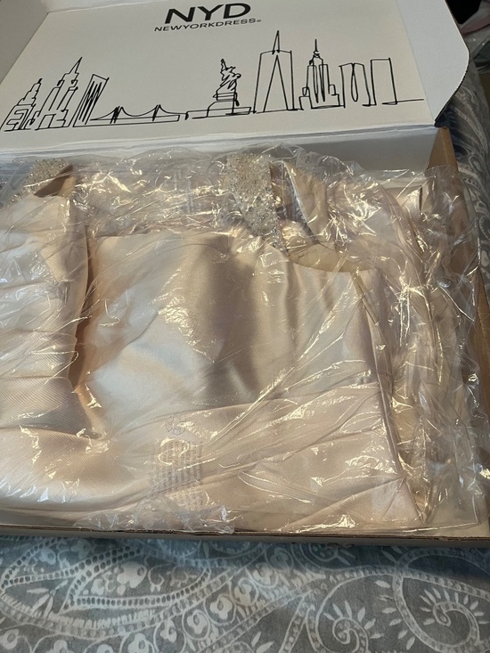 Prom Dress - Picture 3 of 11